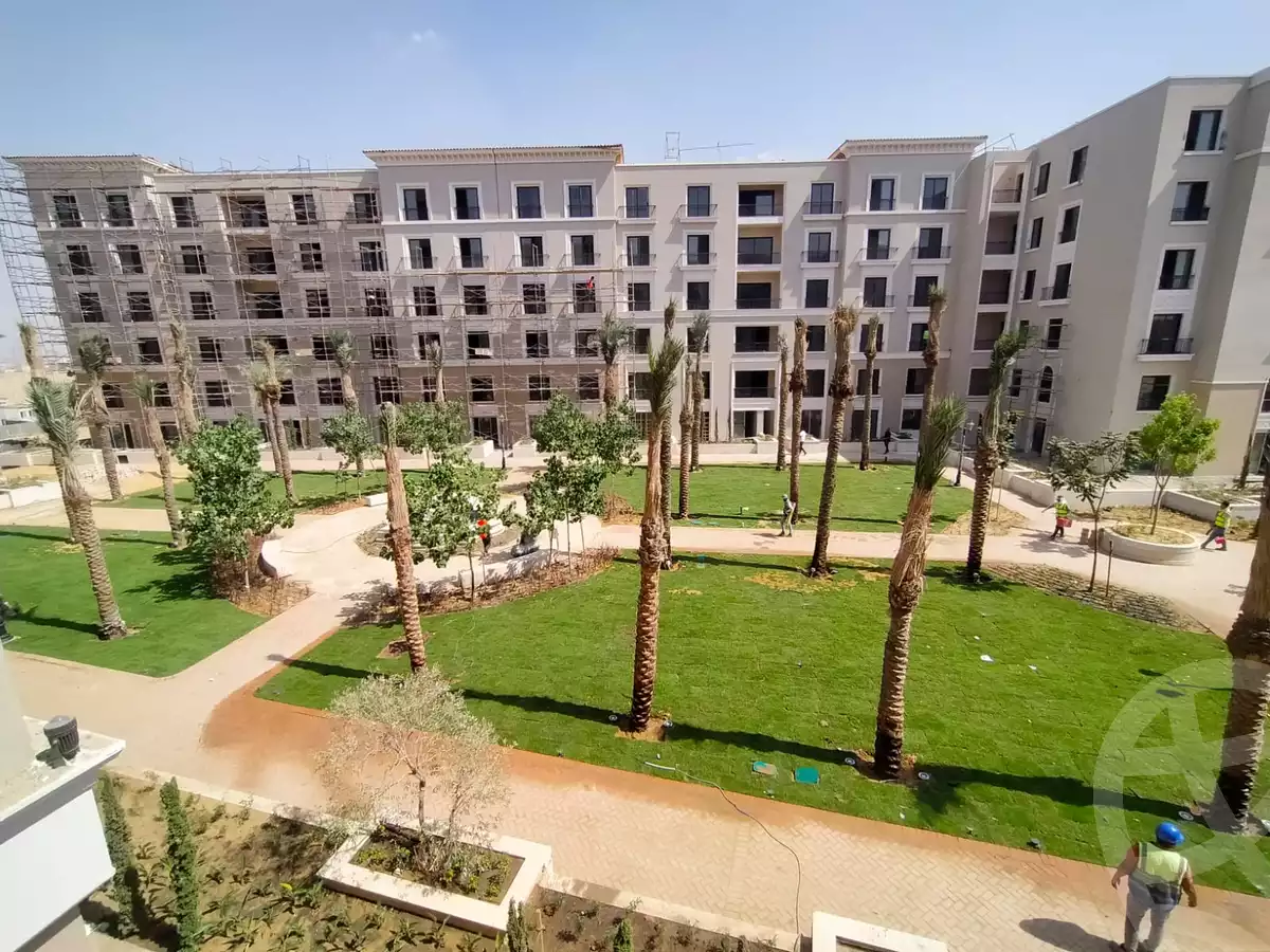 https://aqarmap.com.eg/ar/listing/4791313-for-sale-cairo-el-sheikh-zayed-city-compounds-kmbwnd-fyldj-wyst-dr-llttwyr