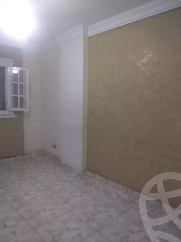 https://aqarmap.com.eg/ar/listing/4797721-for-rent-alexandria-l-jmy-lbytsh-mahmoud-awad-st