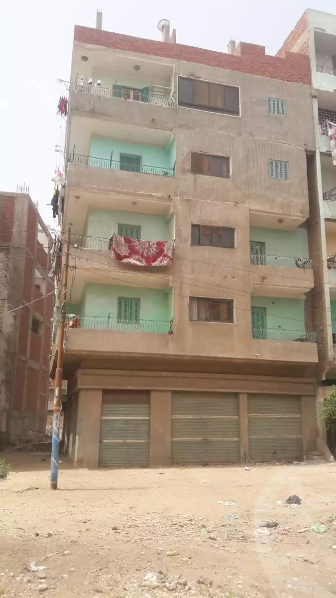 https://aqarmap.com.eg/ar/listing/4798341-for-sale-sharqia-zagazig-zagazig-city-harayah-el-gadid-rd