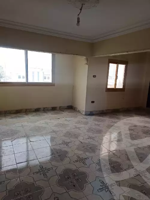 https://aqarmap.com.eg/en/listing/4799990-for-sale-cairo-el-shorouk-lhy-lthny-grb-neighbourhood-2a-shagaret-al-dor-st