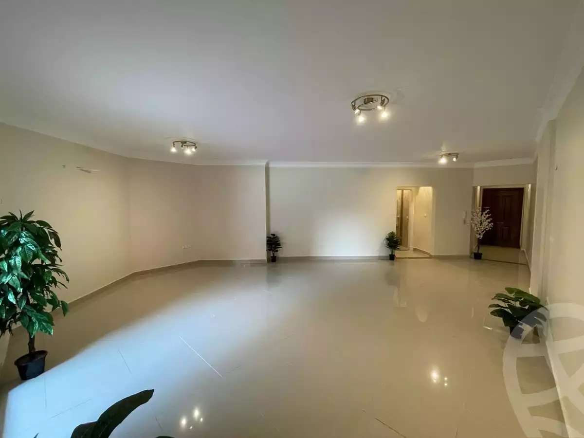 https://aqarmap.com.eg/ar/listing/4807997-for-rent-cairo-el-maadi-autostrad