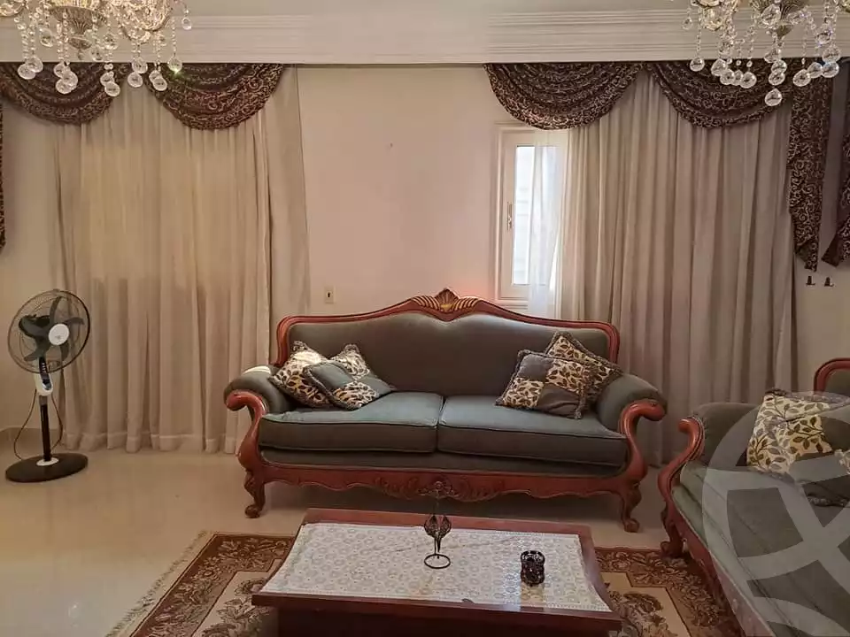 https://aqarmap.com.eg/ar/listing/4829313-for-rent-cairo-mokattam-lhdb-l-ly-shr-krym-bnwn