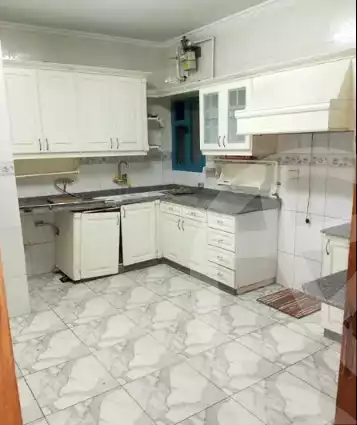 https://aqarmap.com.eg/en/listing/4830392-for-sale-alexandria-lauran