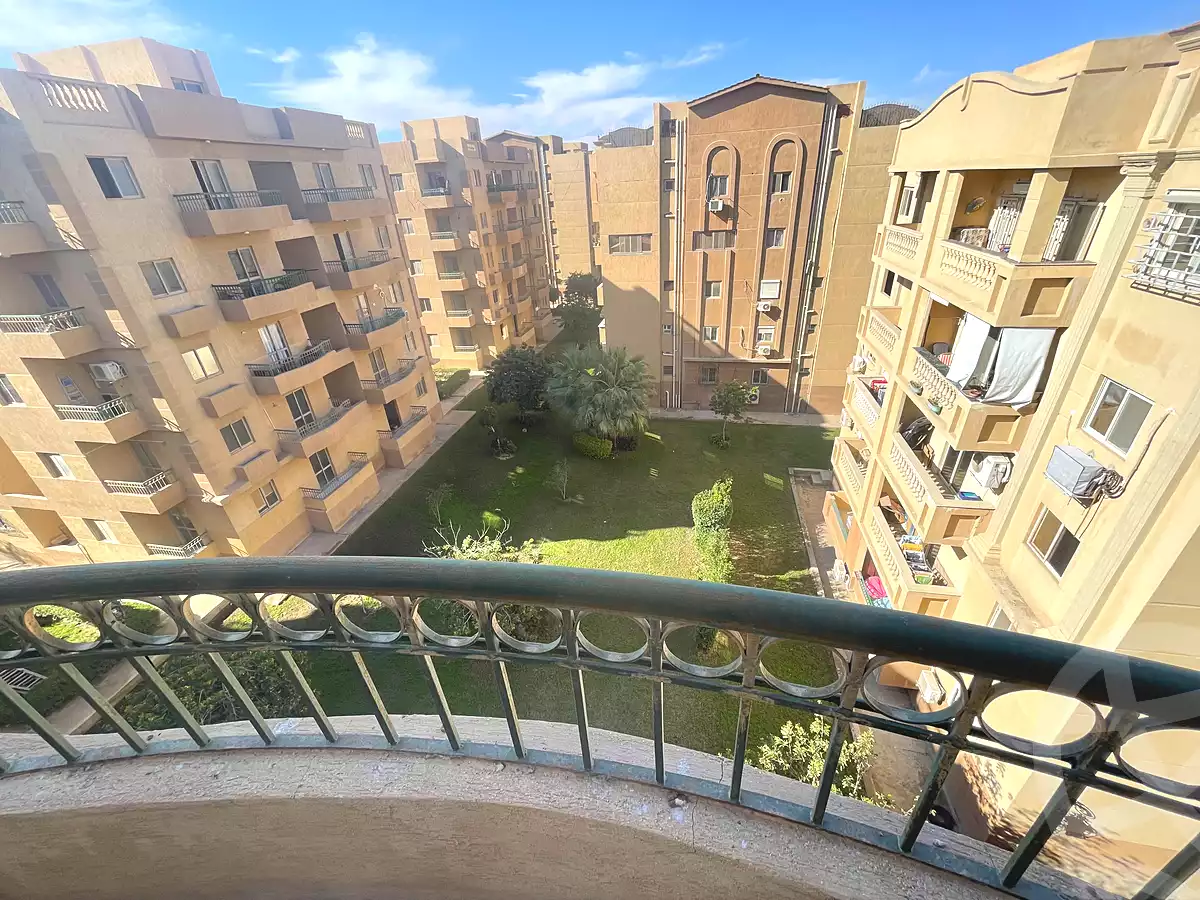 https://aqarmap.com.eg/ar/listing/4833703-for-sale-cairo-new-cairo-compounds-el-ashrafia