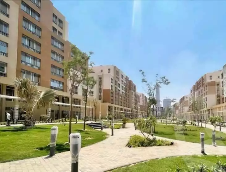 https://aqarmap.com.eg/ar/listing/4835954-for-sale-cairo-new-administrative-capital-r3-mamsha-almaqsad