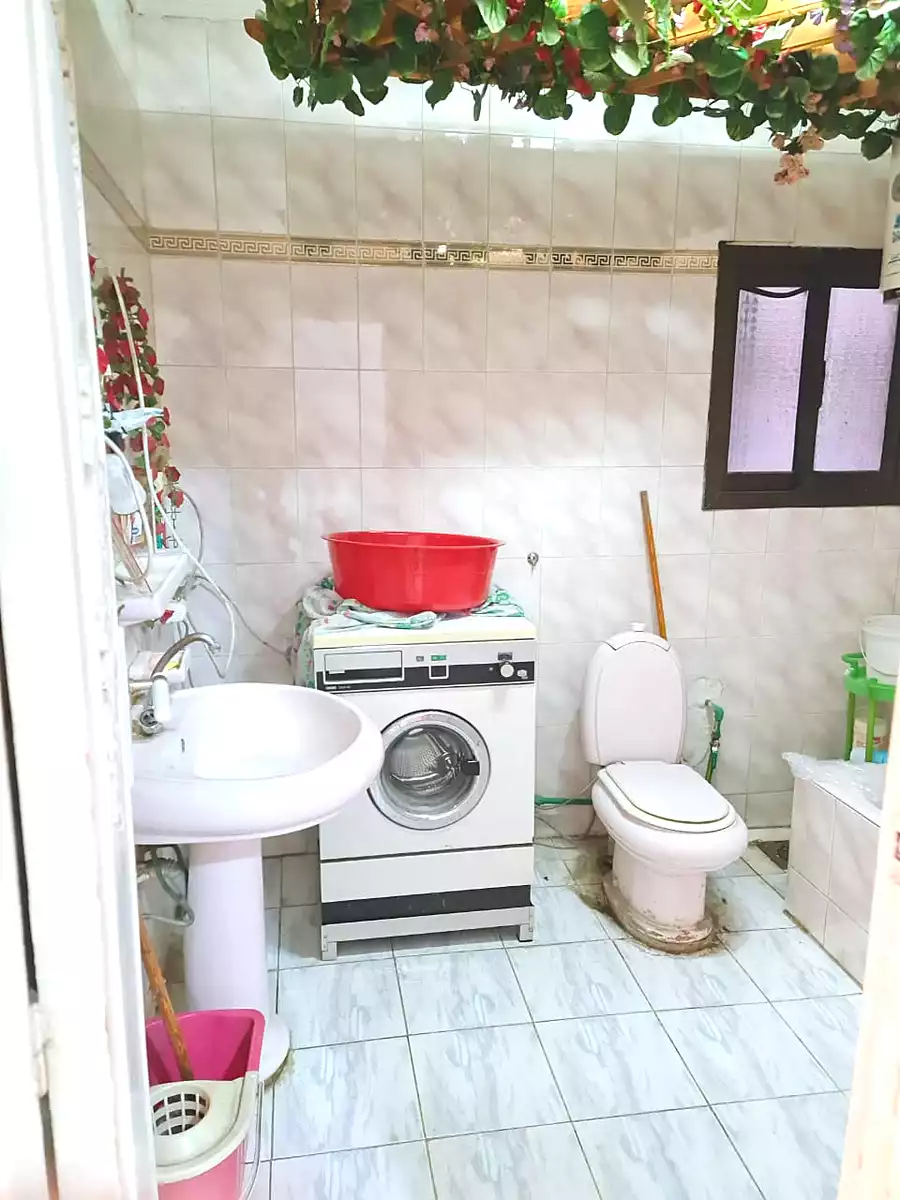 https://aqarmap.com.eg/ar/listing/4835987-for-rent-cairo-el-mohandesen-shareaa-ahmed-orabi