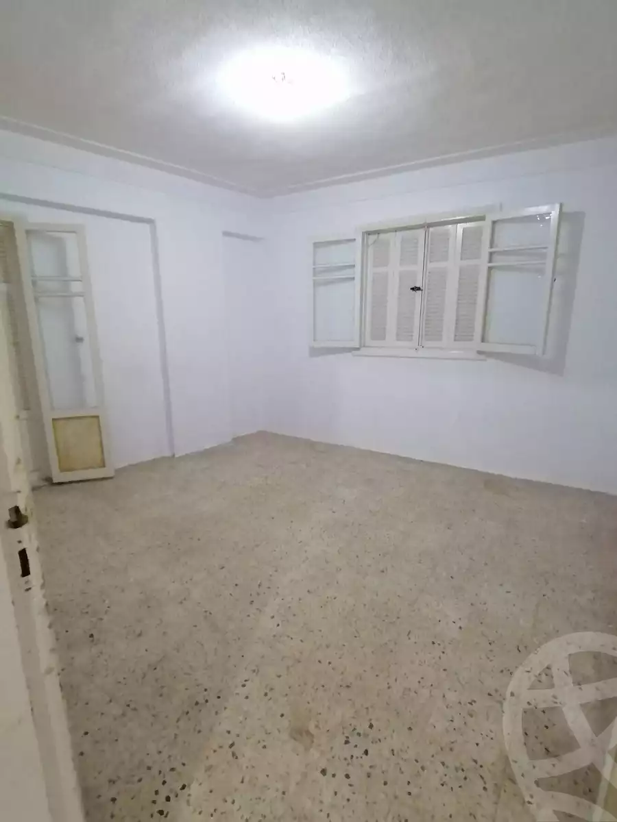 https://aqarmap.com.eg/ar/listing/4836428-for-sale-alexandria-el-mandara-al-mahdaoi-st