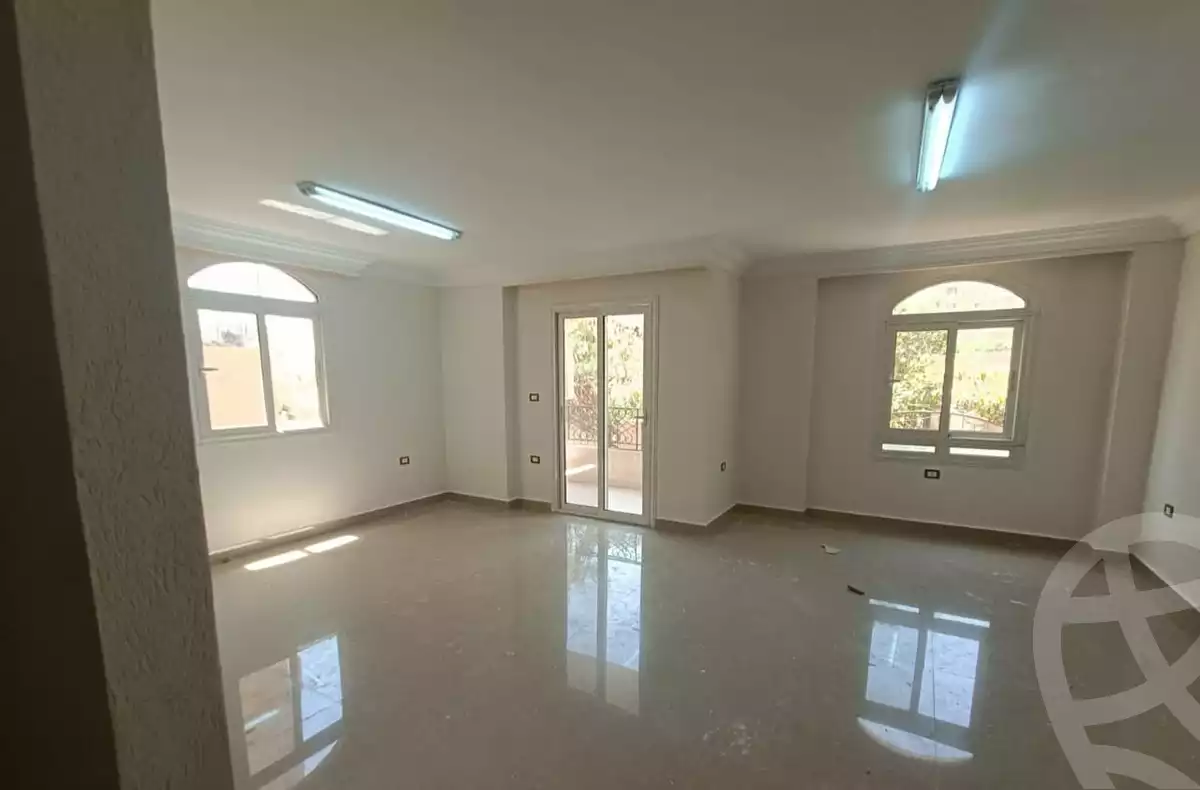 https://aqarmap.com.eg/ar/listing/4841492-for-rent-cairo-mokattam-lhdb-l-ly