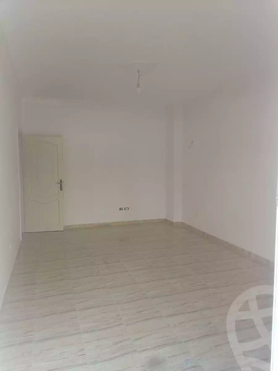 https://aqarmap.com.eg/ar/listing/4843325-for-rent-cairo-new-cairo-el-yassamin