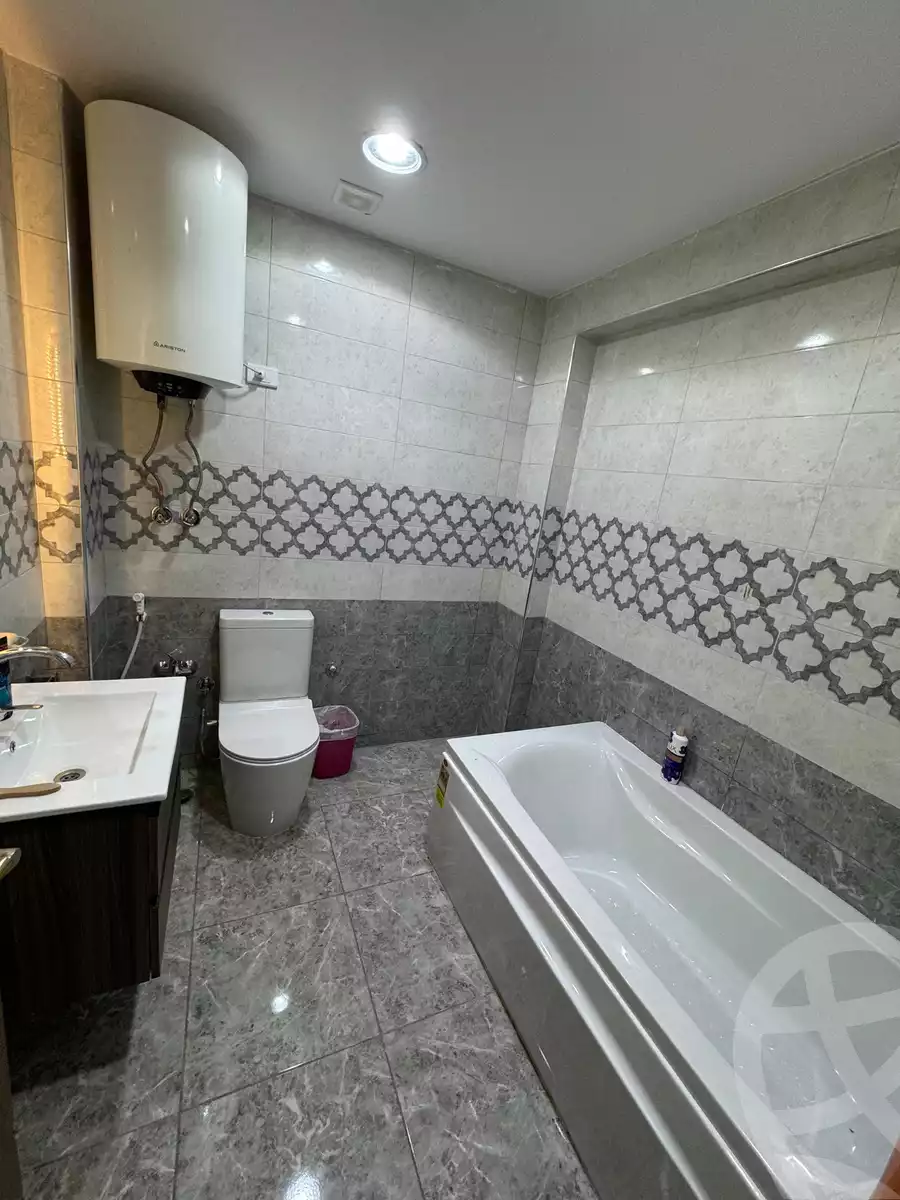 https://aqarmap.com.eg/en/listing/5939119-for-rent-cairo-heliopolis-ard-el-golf-ahmed-el-rashidy-st