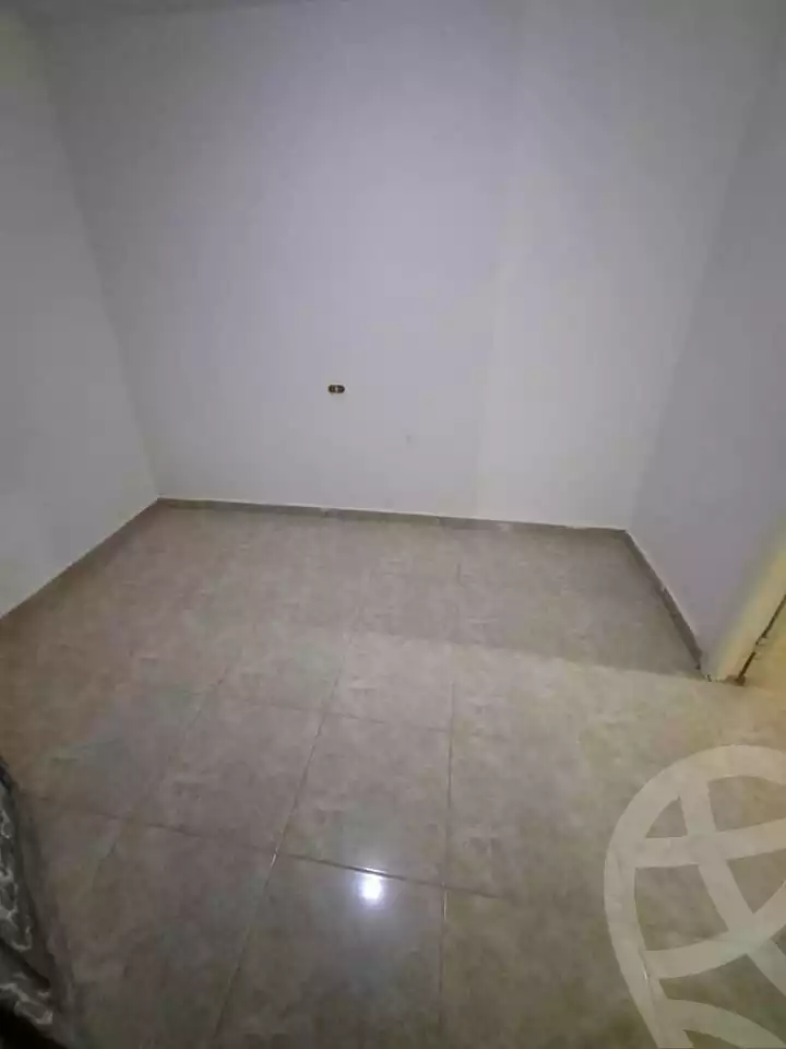 https://aqarmap.com.eg/ar/listing/4847047-for-sale-alexandria-el-hanouvel-al-asdakaa-st