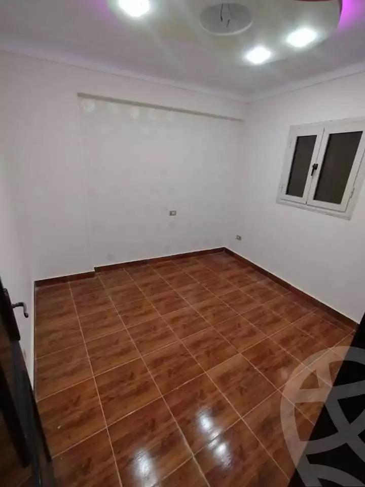 https://aqarmap.com.eg/en/listing/4847603-for-sale-alexandria-lsywf-el-falki