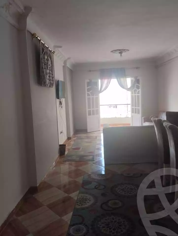 https://aqarmap.com.eg/ar/listing/4848398-for-rent-alexandria-miami-street-57