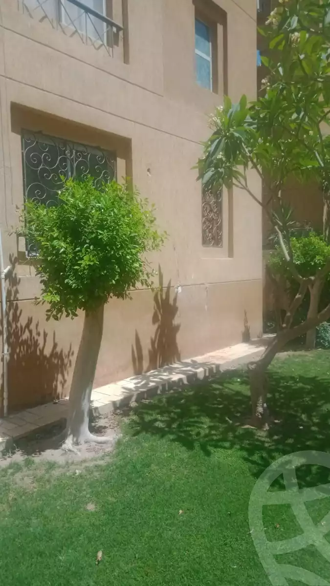 https://aqarmap.com.eg/en/listing/4868816-for-sale-cairo-new-cairo-lrhb-city-malls-and-markets