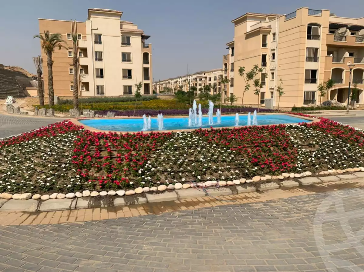 https://aqarmap.com.eg/ar/listing/4873152-for-sale-cairo-new-cairo-compounds-ivoire-east-compound-pre