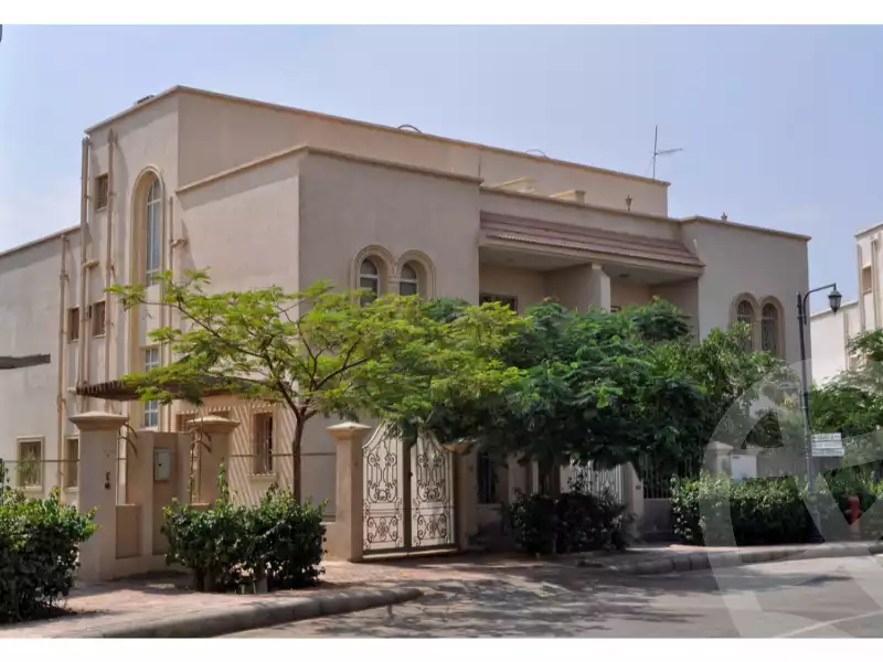 https://aqarmap.com.eg/en/listing/4886241-for-sale-cairo-el-sheikh-zayed-city-compounds-greens