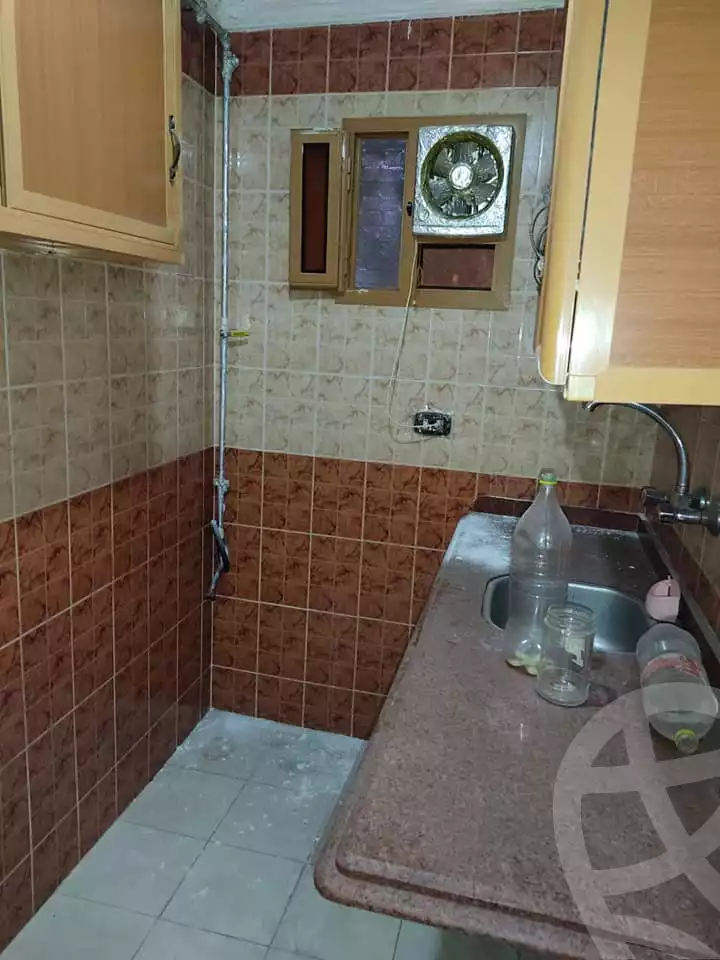 https://aqarmap.com.eg/en/listing/4888522-for-sale-alexandria-alhadara-new-el-hadra