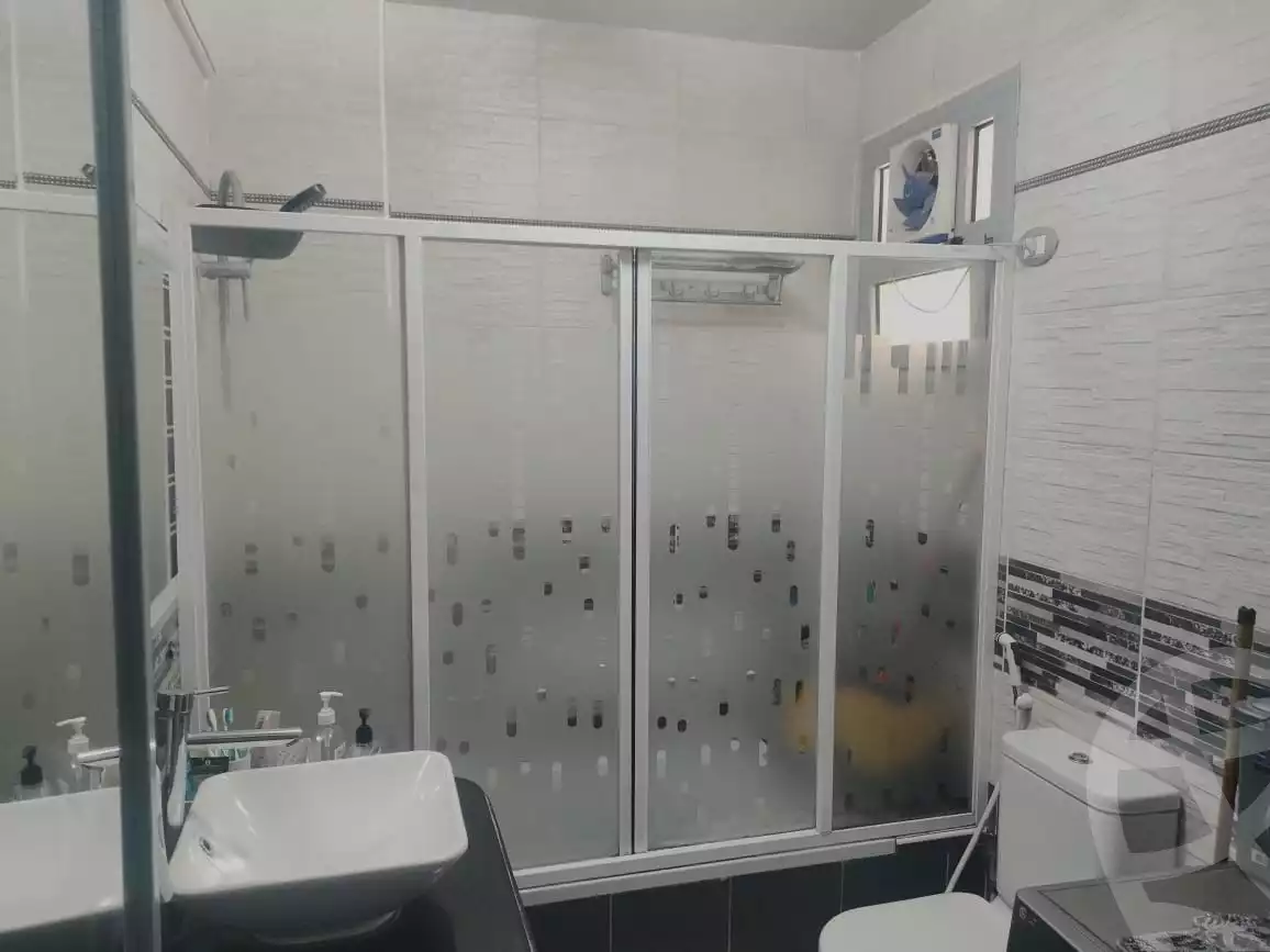https://aqarmap.com.eg/en/listing/4903050-for-sale-cairo-mokattam-el-hay-el-khames