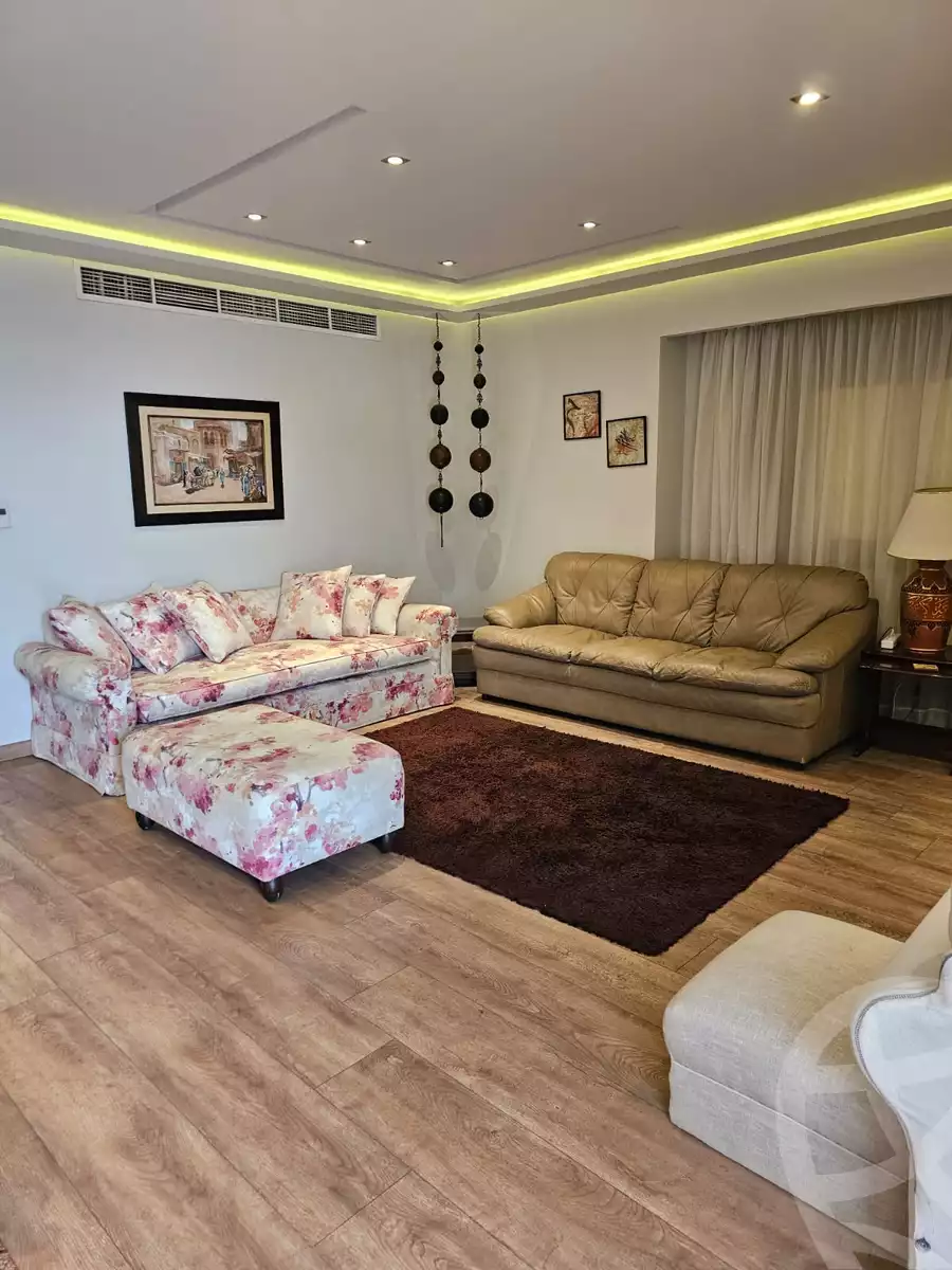 https://aqarmap.com.eg/en/listing/4903506-for-rent-cairo-6th-of-october-compounds-kmbwnd-syty-fyw