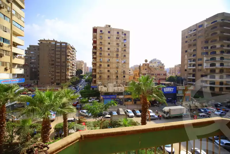 https://aqarmap.com.eg/ar/listing/4905196-for-sale-cairo-nasr-city-genena-mall