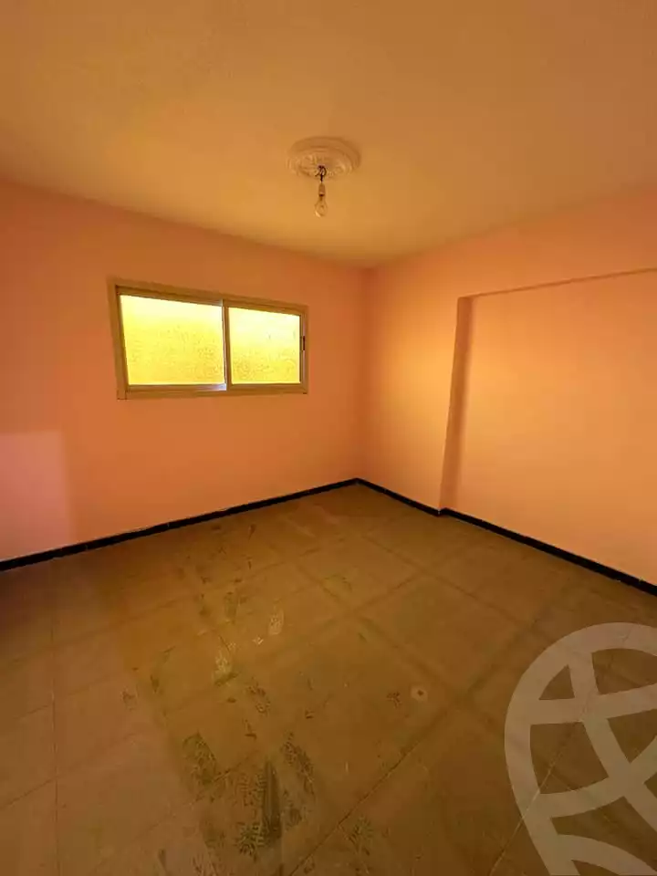 https://aqarmap.com.eg/en/listing/4906672-for-sale-alexandria-el-hanouvel-amr-ibn-el-aas-st