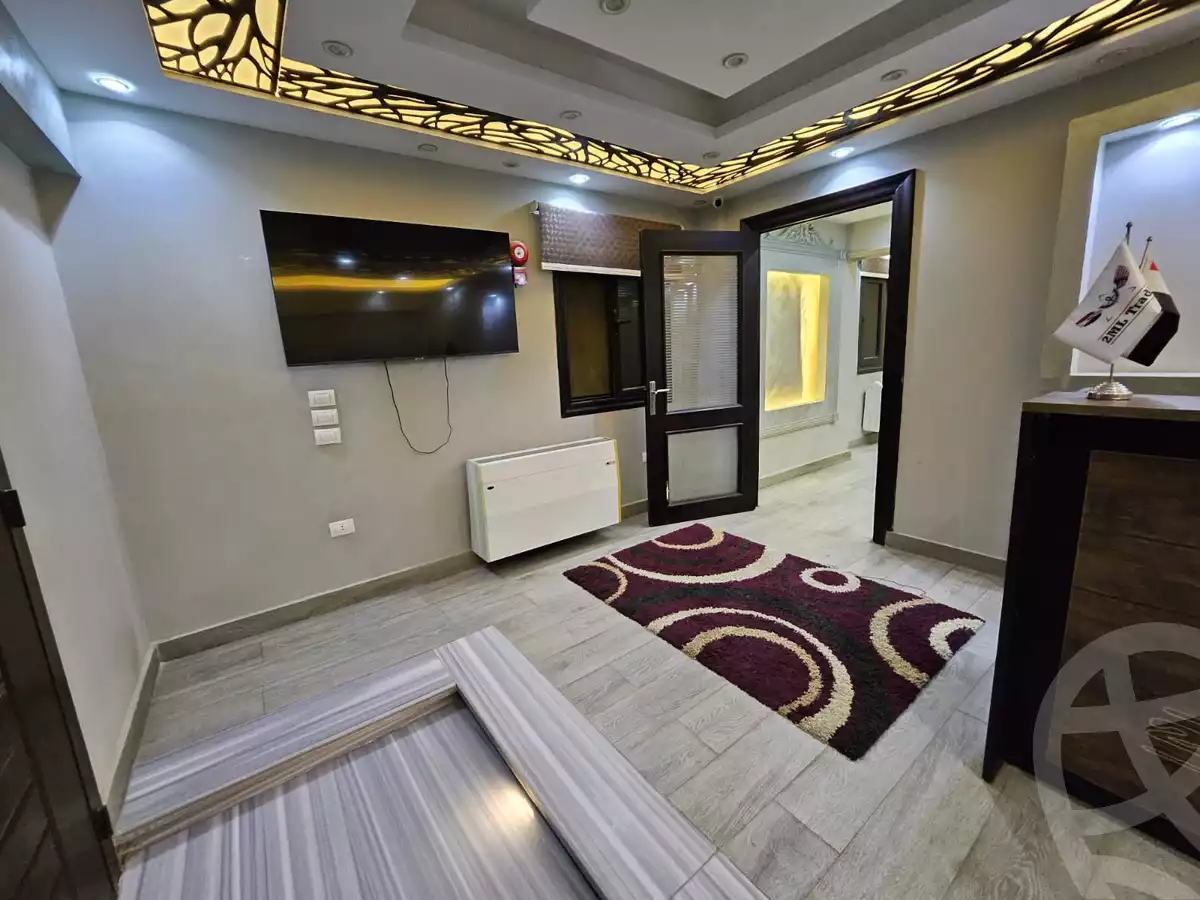 https://aqarmap.com.eg/en/listing/4918509-for-sale-cairo-nasr-city-hay-el-sefarat-housny-othman-st