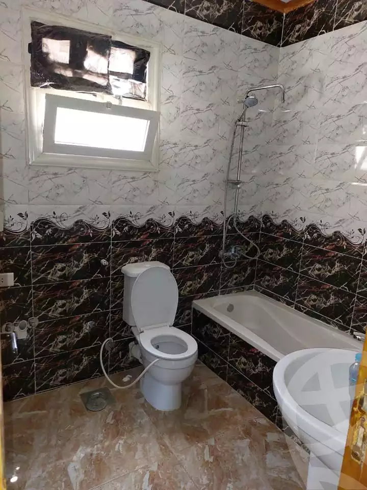https://aqarmap.com.eg/en/listing/4919852-for-sale-cairo-mokattam-lhdb-l-ly