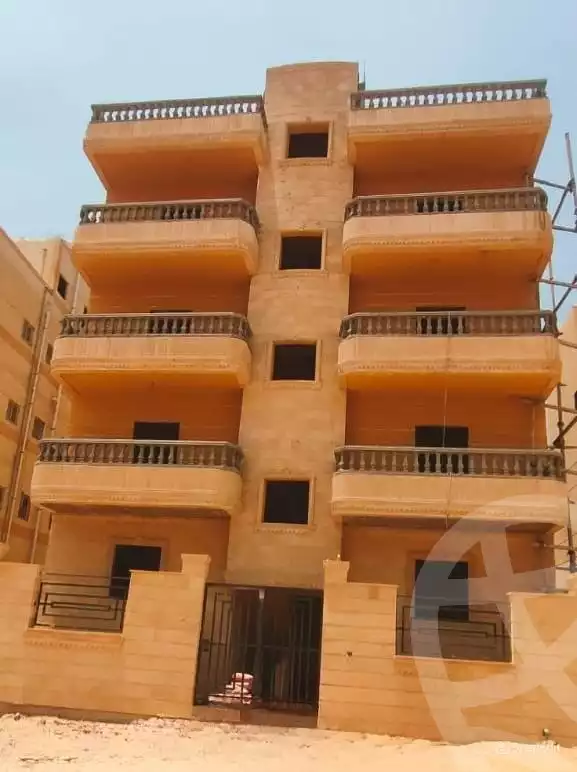 https://aqarmap.com.eg/ar/listing/4932483-for-sale-cairo-badr-city-hai-el-ashgar-featured-neighborhood-bait-el-watan-rd