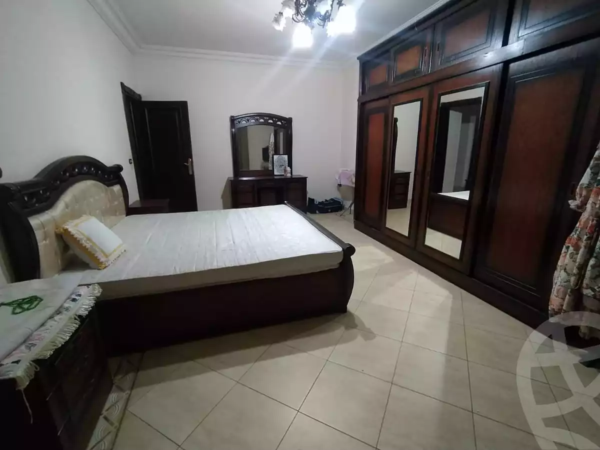 https://aqarmap.com.eg/ar/listing/4933003-for-rent-cairo-mokattam-shareaa-9