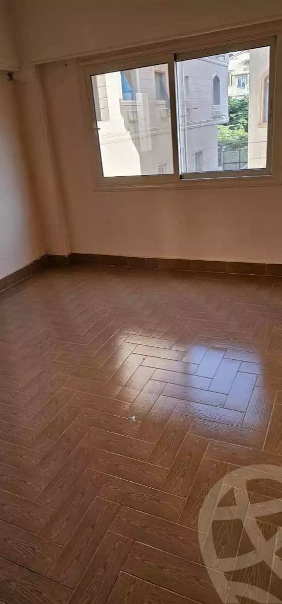 https://aqarmap.com.eg/ar/listing/4934087-for-rent-cairo-new-cairo-el-narges-el-narges-3-ahmed-el-mansi-st