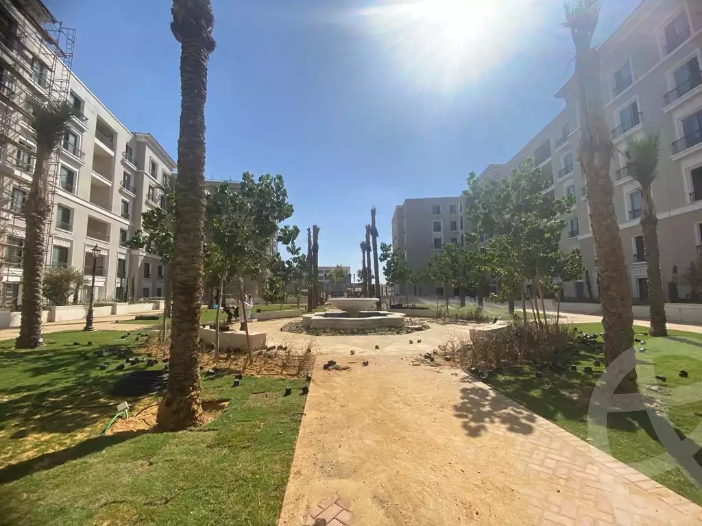 https://aqarmap.com.eg/ar/listing/4937296-for-sale-cairo-el-sheikh-zayed-city-compounds-kmbwnd-fyldj-wyst-dr-llttwyr