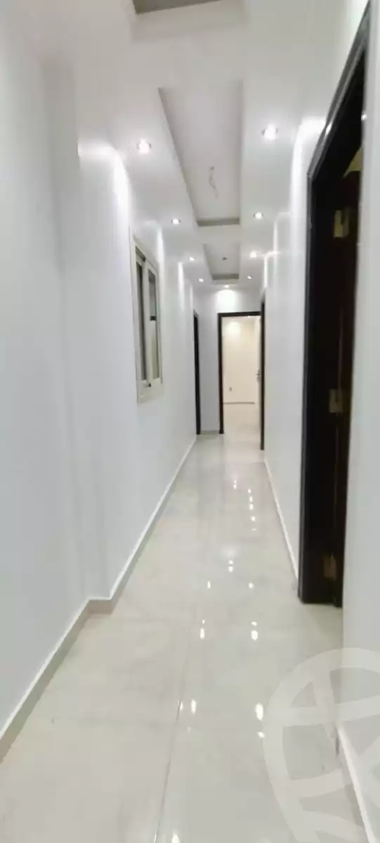 https://aqarmap.com.eg/en/listing/4944573-for-rent-cairo-mokattam-lhdb-l-ly