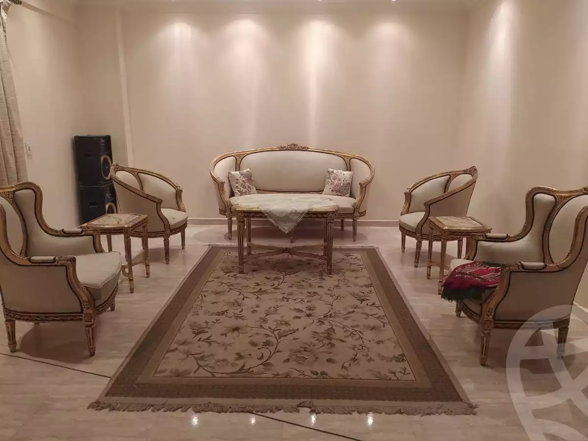 https://aqarmap.com.eg/ar/listing/4957120-for-rent-cairo-mokattam-lhdb-l-ly-shareaa-9