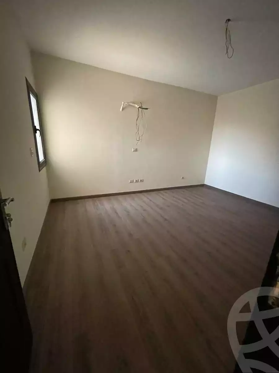https://aqarmap.com.eg/en/listing/4960049-for-sale-cairo-new-cairo-compounds-el-deyar-mokhabarat