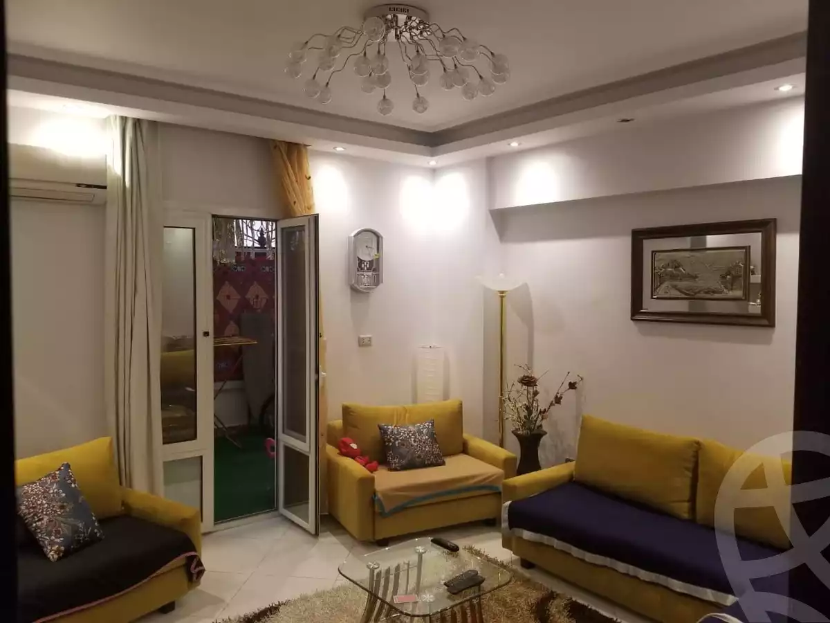 https://aqarmap.com.eg/ar/listing/4963663-for-sale-cairo-mokattam-lhdb-l-ly