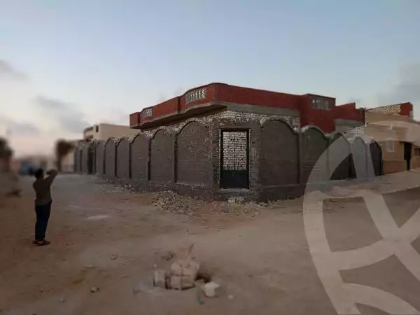 https://aqarmap.com.eg/ar/listing/4967284-for-sale-marsa-matruh-marsa-matrouh-city-alam-el-roum-st