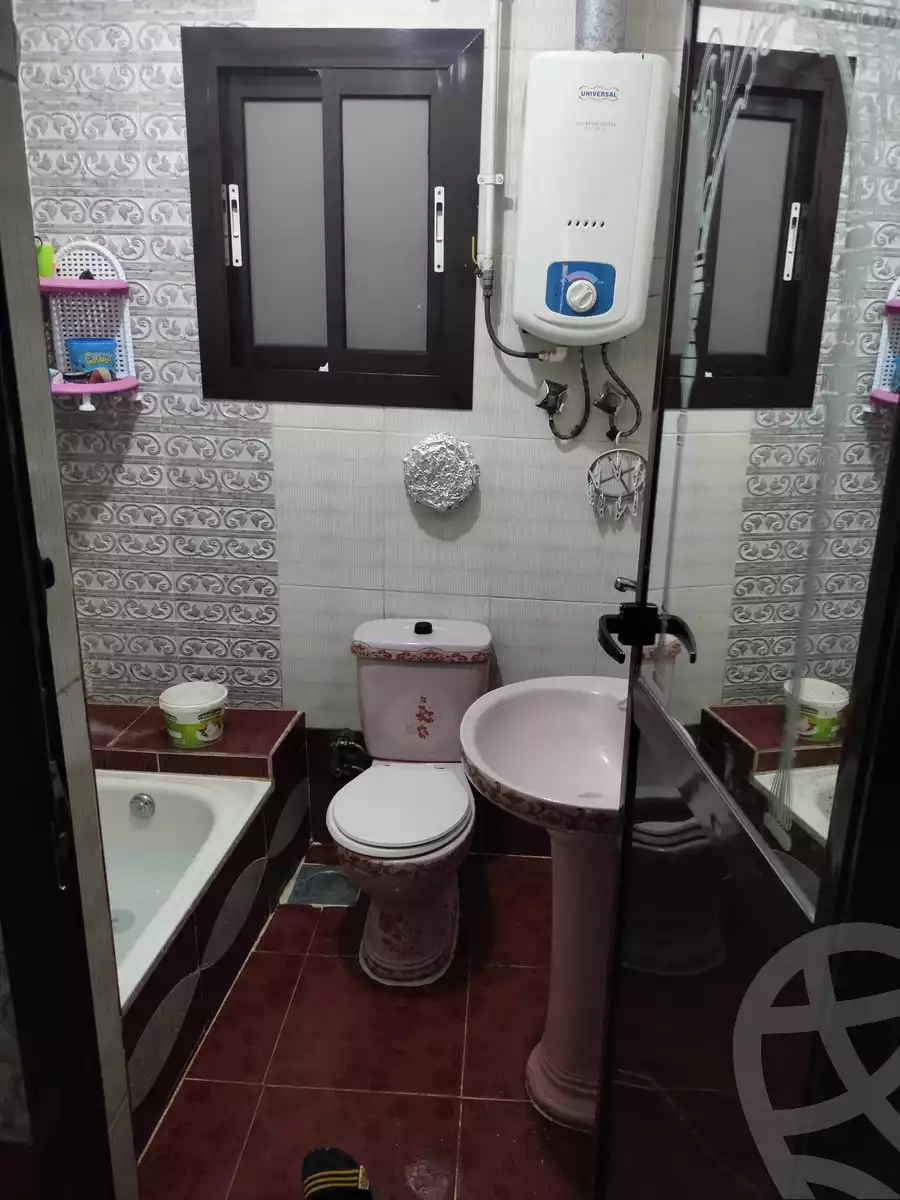 https://aqarmap.com.eg/en/listing/4967295-for-sale-qalyubia-shubra-el-khaima-shubra-el-khaima-city-el-amir-st