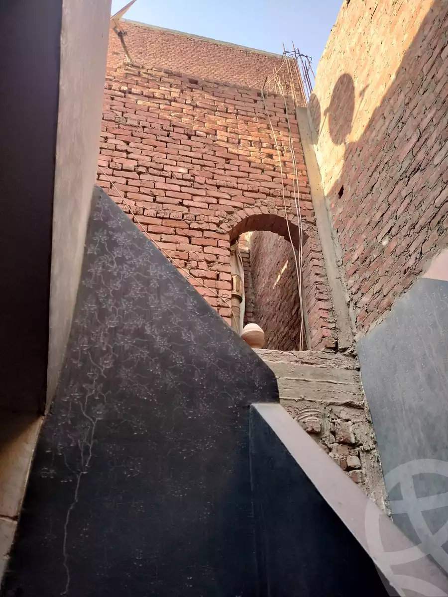 https://aqarmap.com.eg/en/listing/4967295-for-sale-qalyubia-shubra-el-khaima-shubra-el-khaima-city-el-amir-st