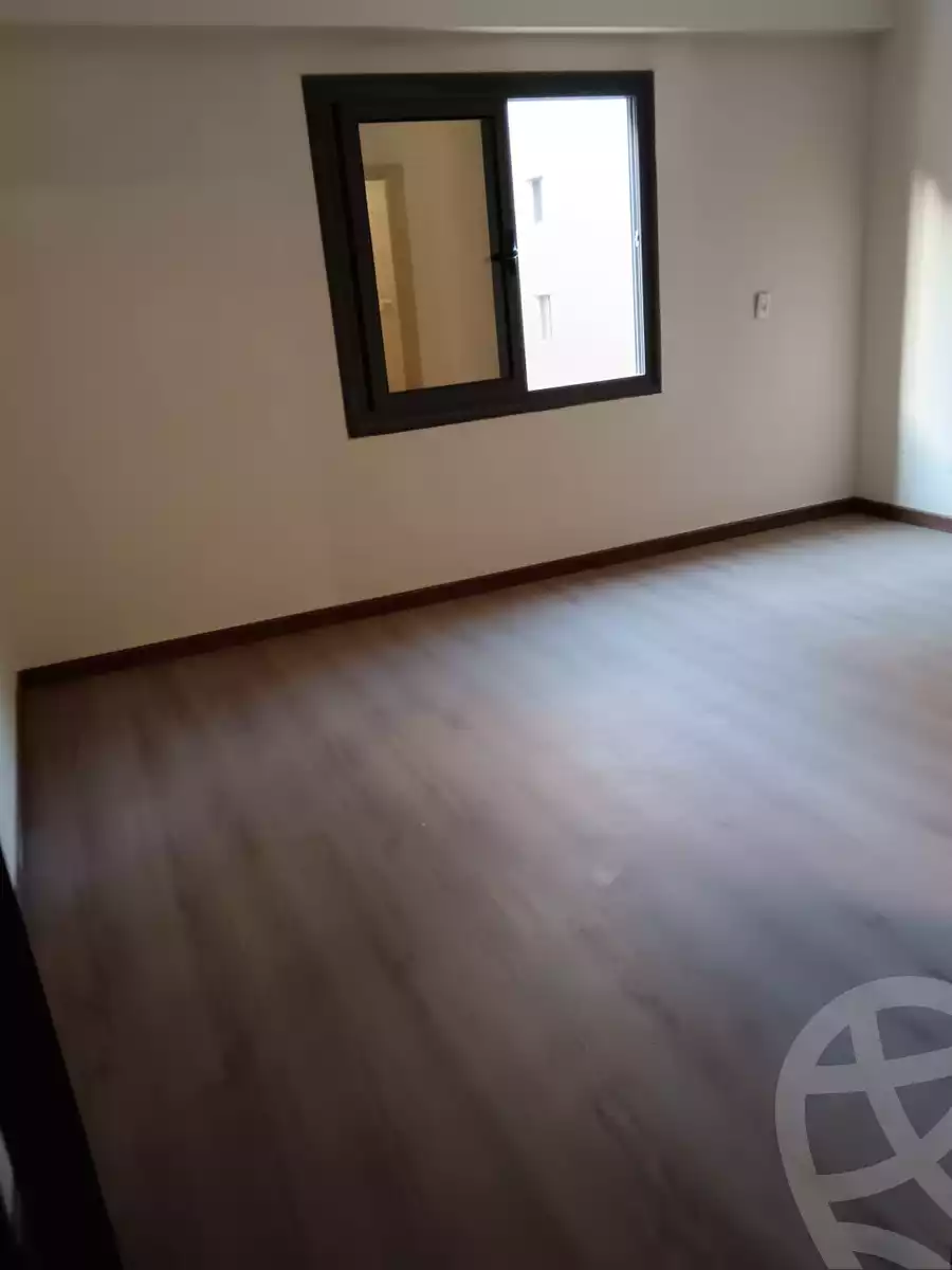 https://aqarmap.com.eg/ar/listing/4970602-for-sale-cairo-new-cairo-compounds-el-deyar-mokhabarat