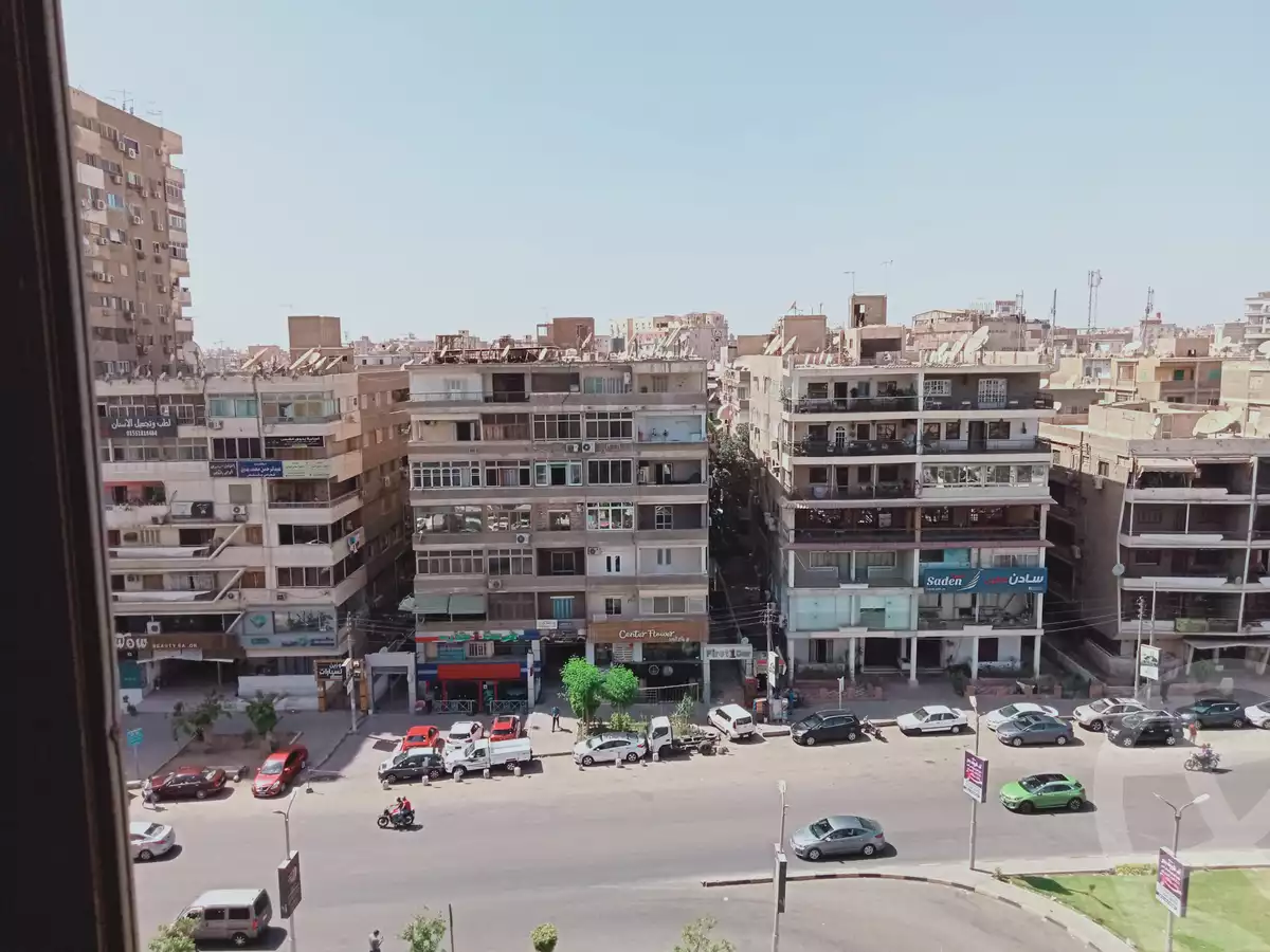 https://aqarmap.com.eg/ar/listing/4973136-for-sale-cairo-heliopolis-heliopolis-square-shr-lhjz