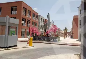 https://aqarmap.com.eg/ar/listing/4973882-for-sale-cairo-el-sheikh-zayed-city-compounds-the-courtyard-mall-dorra