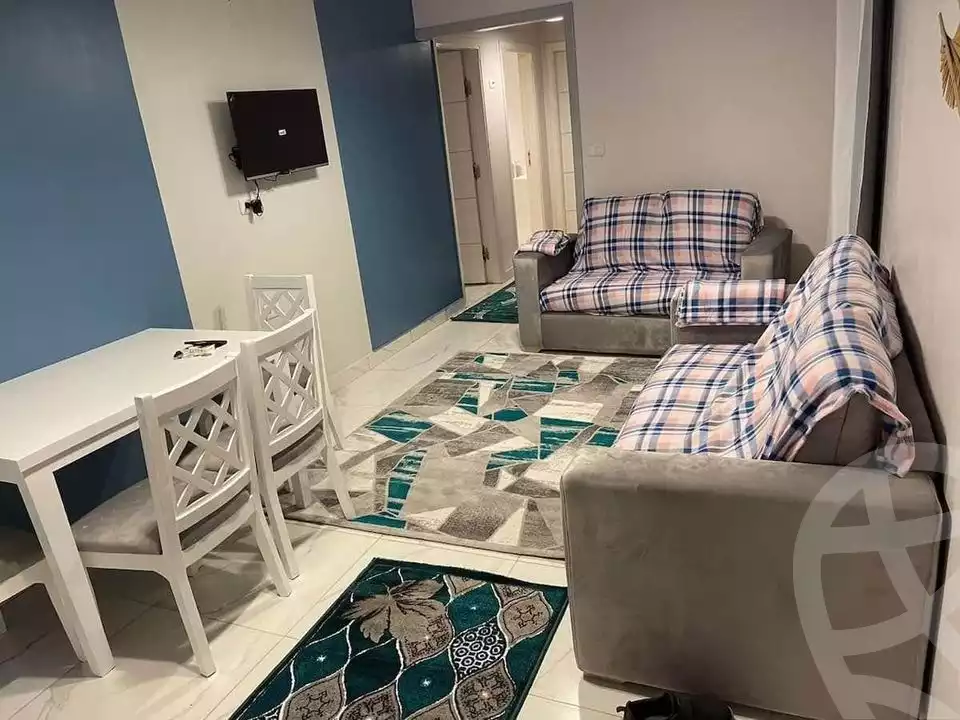 https://aqarmap.com.eg/ar/listing/4975612-for-rent-cairo-mokattam-lhdb-l-ly