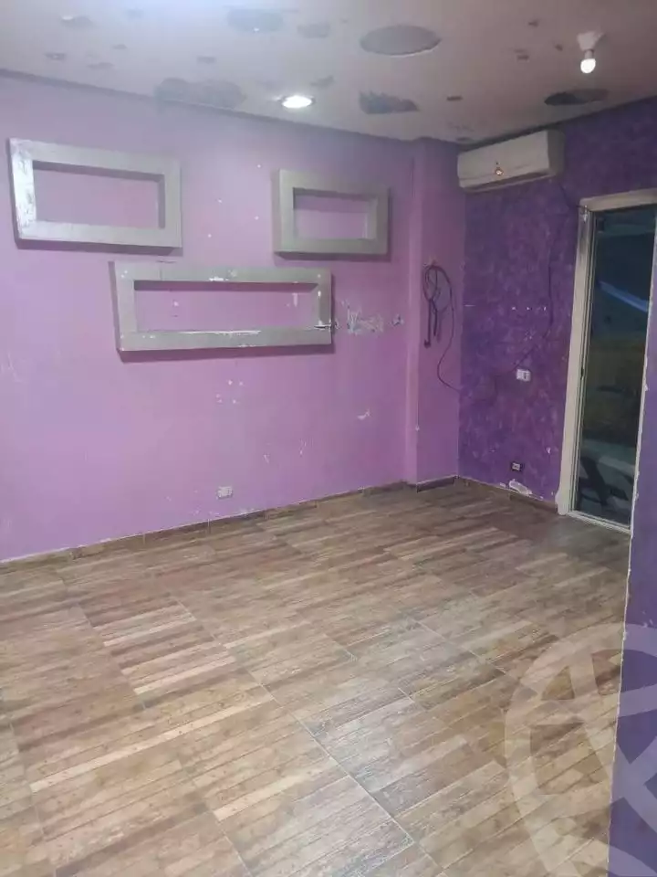 https://aqarmap.com.eg/en/listing/4983510-for-rent-cairo-mokattam-lhdb-l-ly-shareaa-9