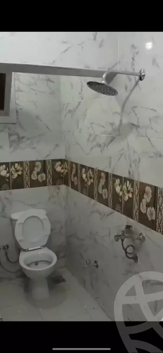 https://aqarmap.com.eg/ar/listing/5000485-for-rent-cairo-6th-of-october-el-ahyaa-neighborhood-11th