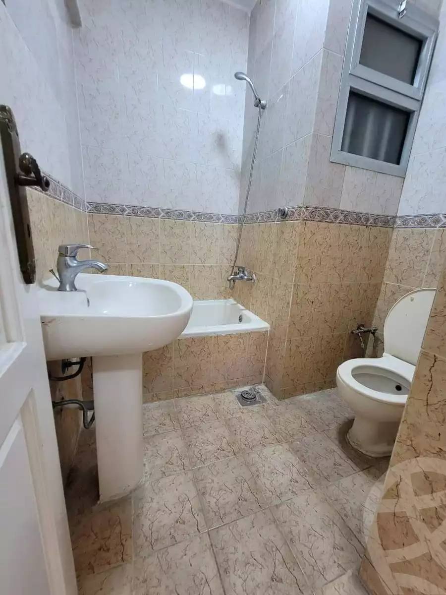 https://aqarmap.com.eg/en/listing/5002674-for-sale-alexandria-l-jmy-shataa-el-nakheel