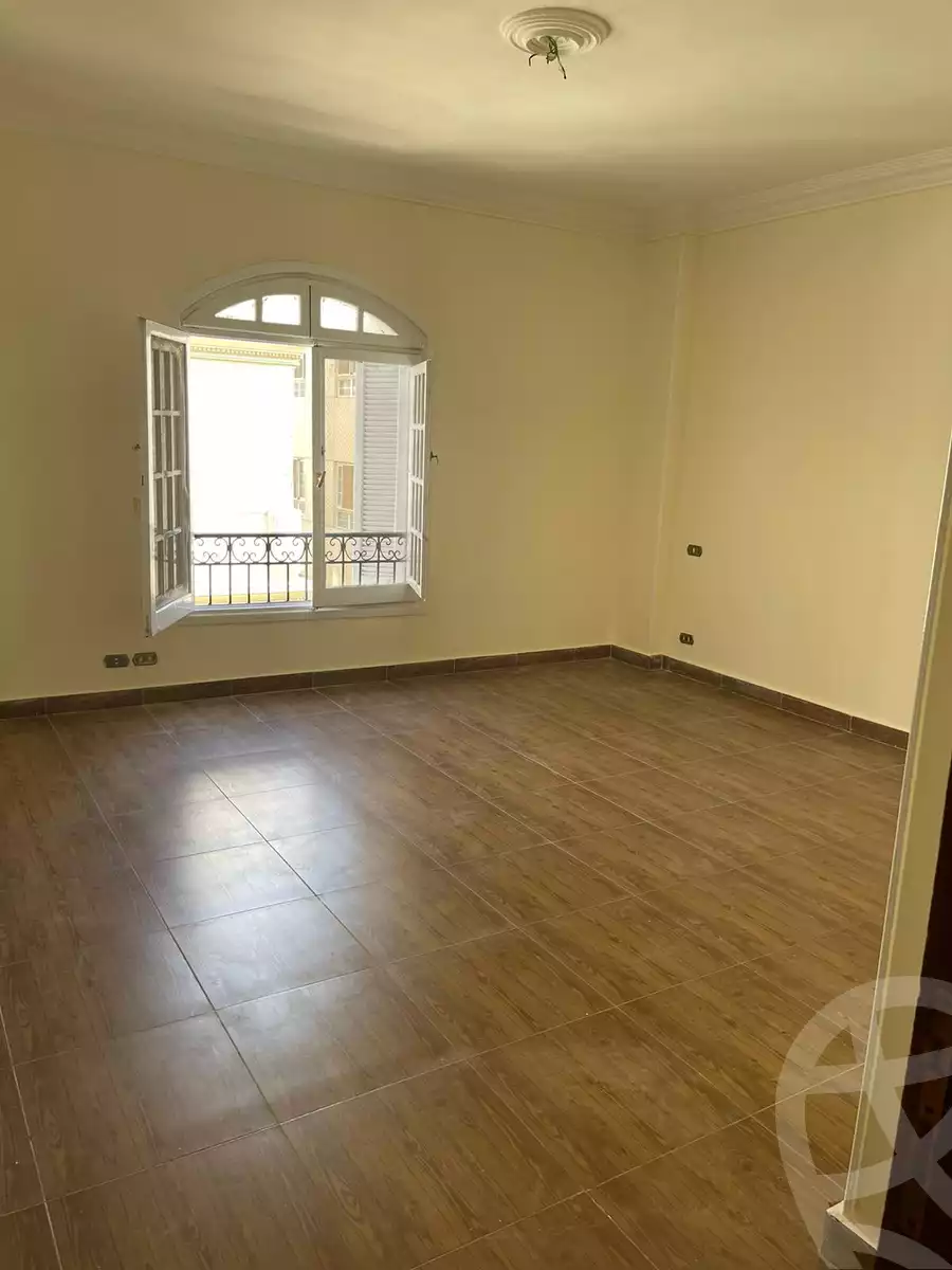 https://aqarmap.com.eg/en/listing/5030181-for-rent-cairo-new-cairo-el-narges-el-narges-7-dr-ali-mosharafa-street