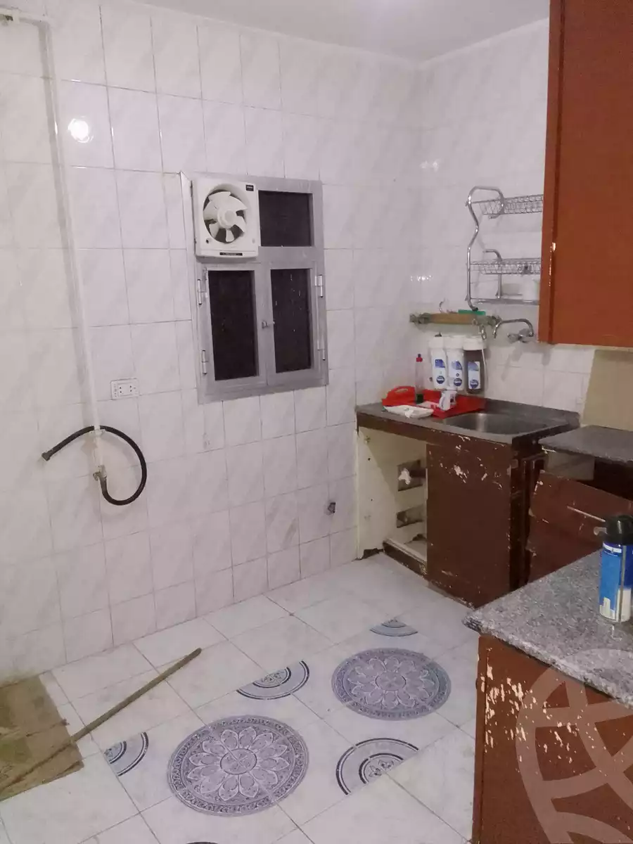 https://aqarmap.com.eg/ar/listing/5033123-for-rent-cairo-mokattam-lhdb-l-ly-shareaa-9