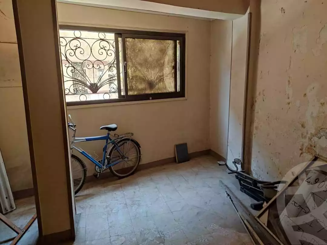 https://aqarmap.com.eg/en/listing/5037972-for-sale-cairo-el-maadi-hadayek-el-maadi-hassanein-desoky-st