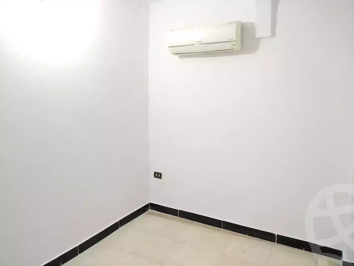https://aqarmap.com.eg/ar/listing/5041025-for-sale-jnwb-syn-dahb