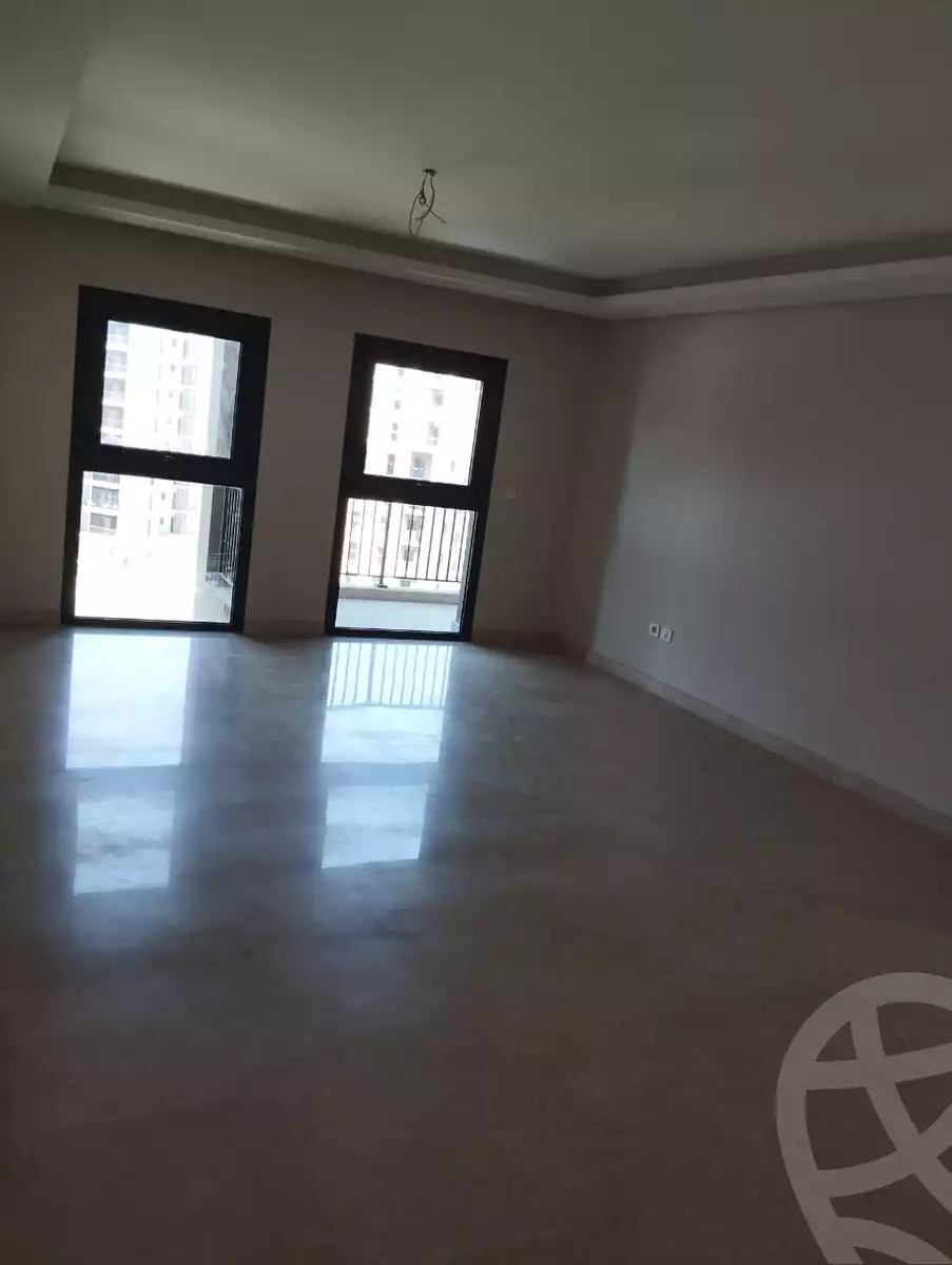 https://aqarmap.com.eg/ar/listing/5050422-for-rent-cairo-el-sheikh-zayed-city-compounds-zyd-wr-llttwyr-park-side-residences